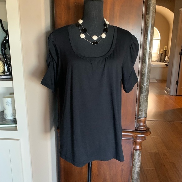 Torrid Black T Shirt - Picture 2 of 8
